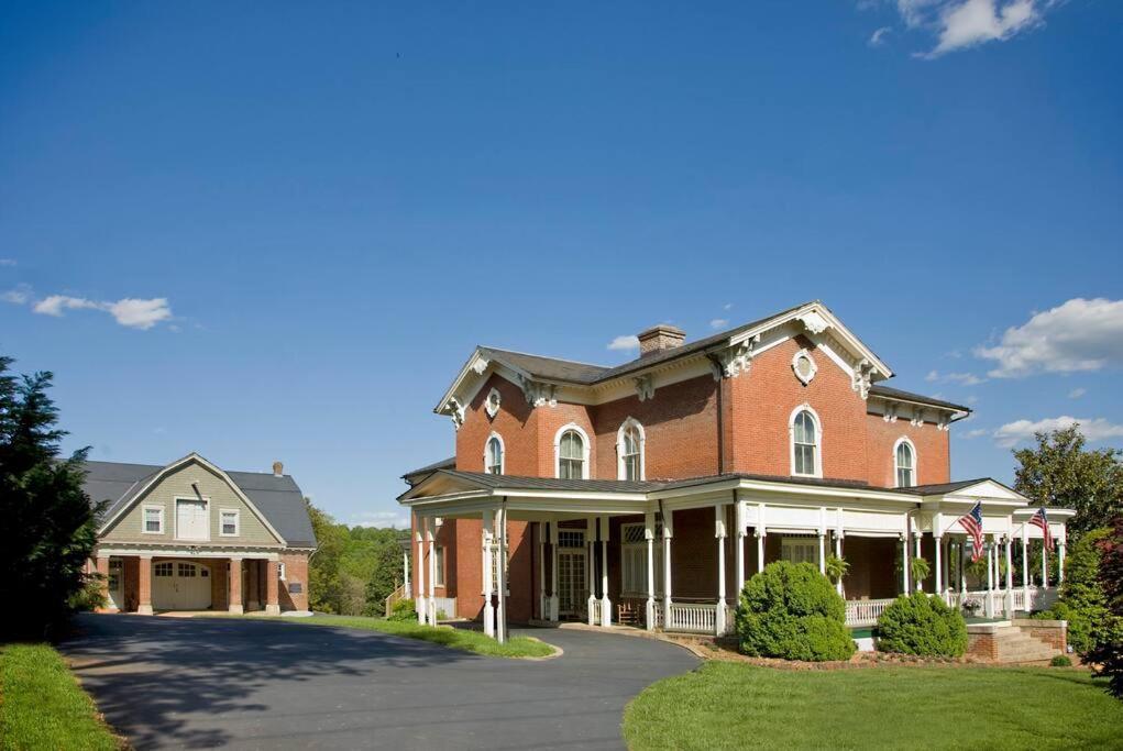 Peaceful Easy Feelings - King Sized Bed - Sleeps 2 Lynchburg Exterior foto