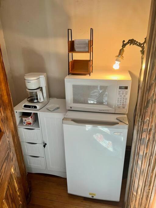 Peaceful Easy Feelings - King Sized Bed - Sleeps 2 Lynchburg Exterior foto